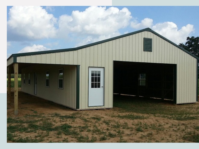 Строительство конюшен в Павловском Посаде