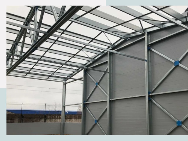 Каркасные ангары от СтальСтрой-Пвл по цене от 610 руб.
